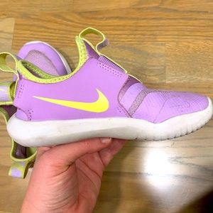 Little girls Nike- size 9c
